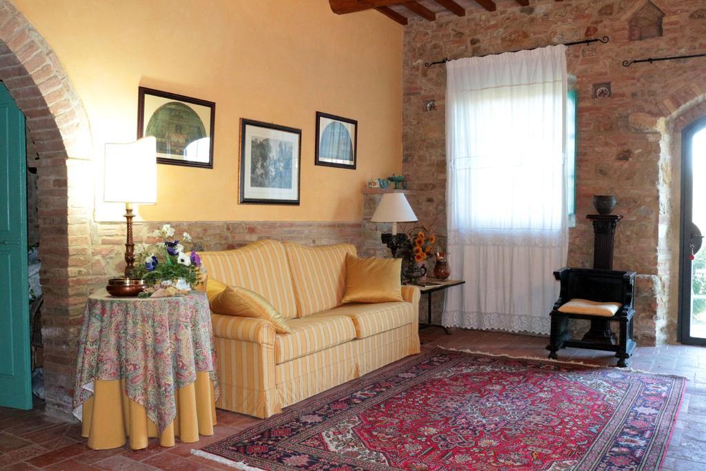 Podere San Luigi 圣吉米纳诺 外观 照片
